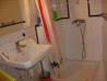 baño con ducha