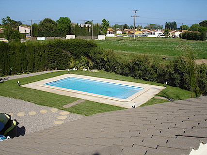 jardin con piscina jardin con piscina